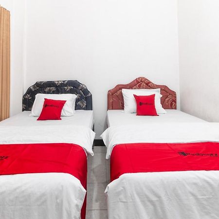 Reddoorz Near Bahu Mall Manado Malalayang Exterior photo